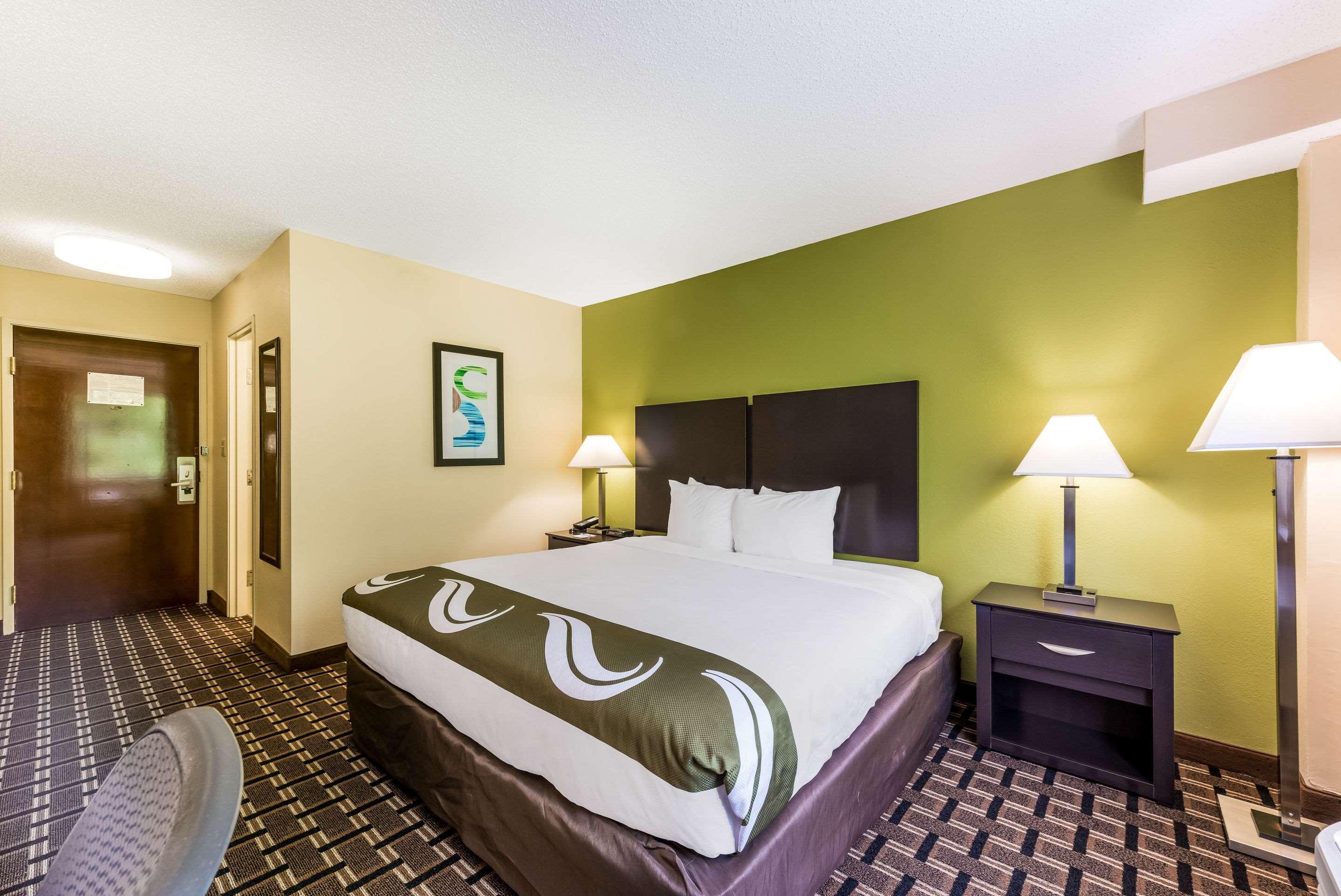 Quality Inn Huntersville Near Lake Norman Exteriér fotografie