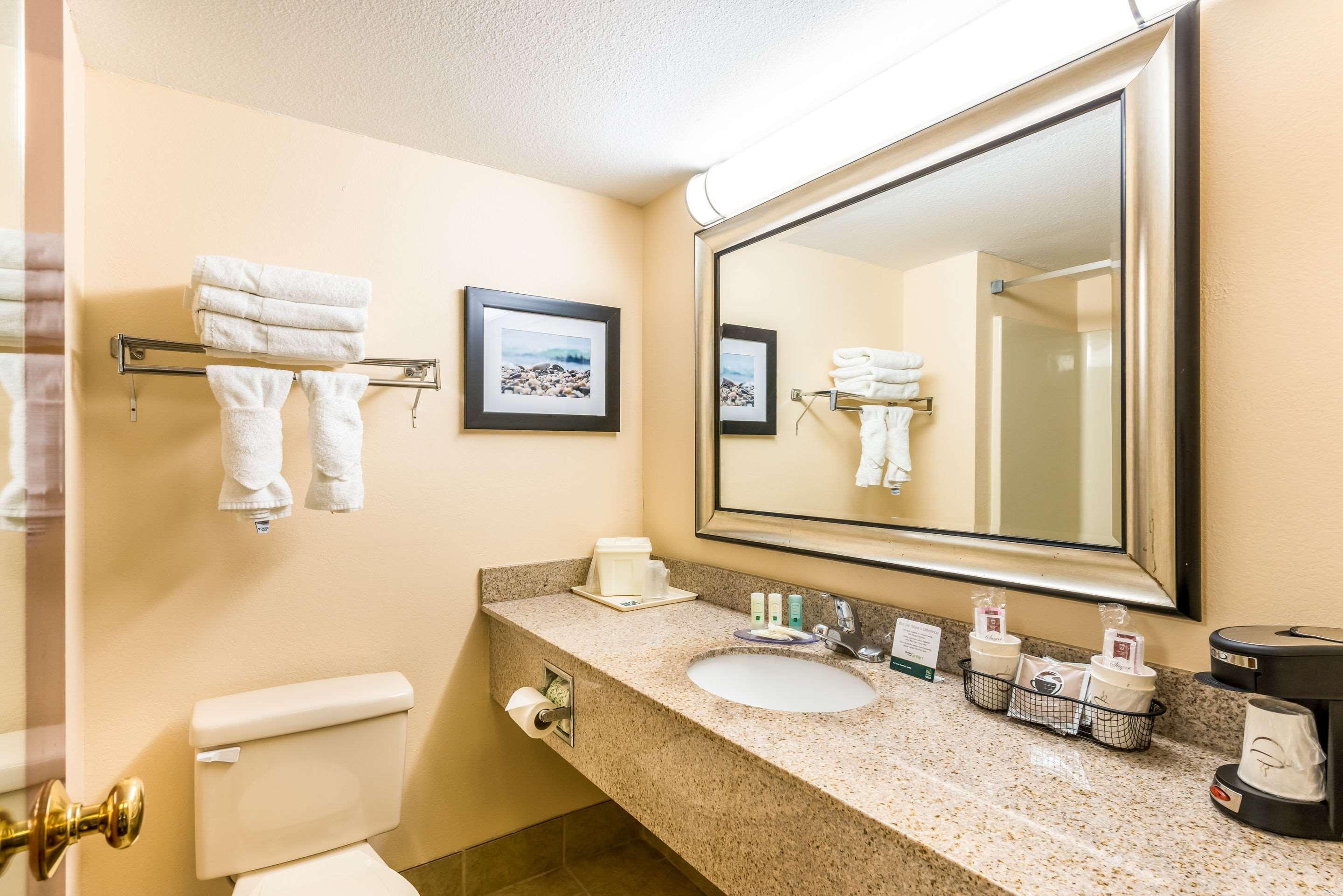 Quality Inn Huntersville Near Lake Norman Exteriér fotografie
