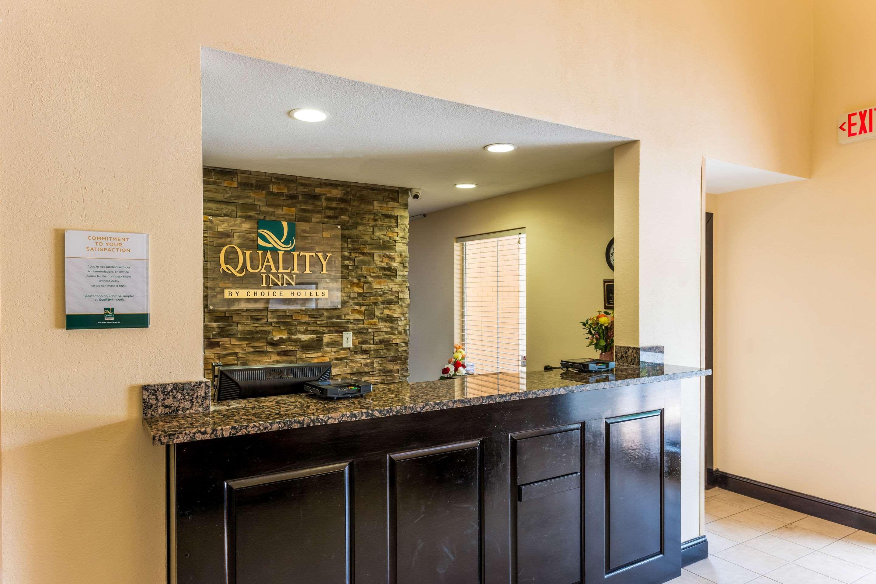 Quality Inn Huntersville Near Lake Norman Exteriér fotografie