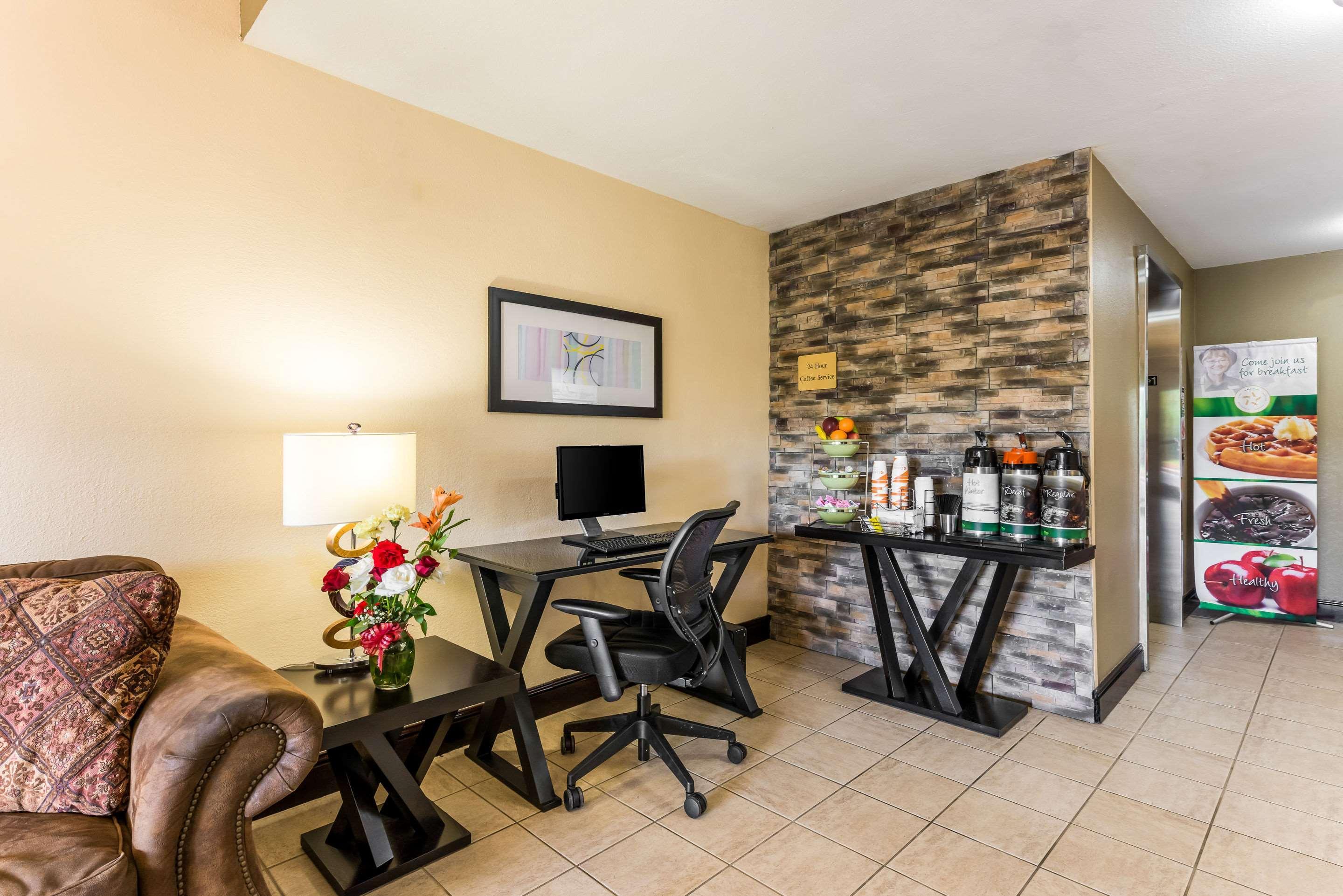 Quality Inn Huntersville Near Lake Norman Exteriér fotografie
