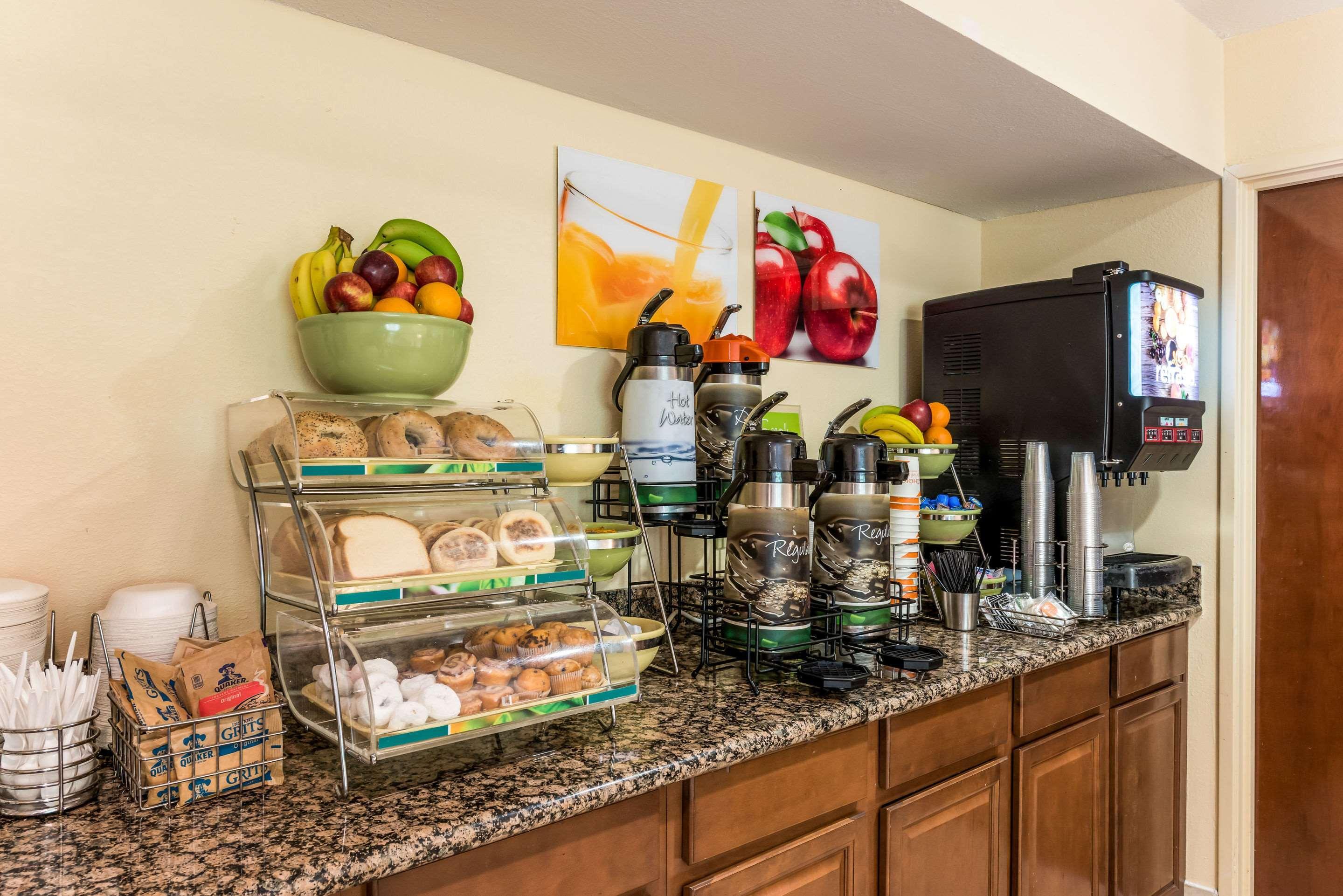 Quality Inn Huntersville Near Lake Norman Exteriér fotografie